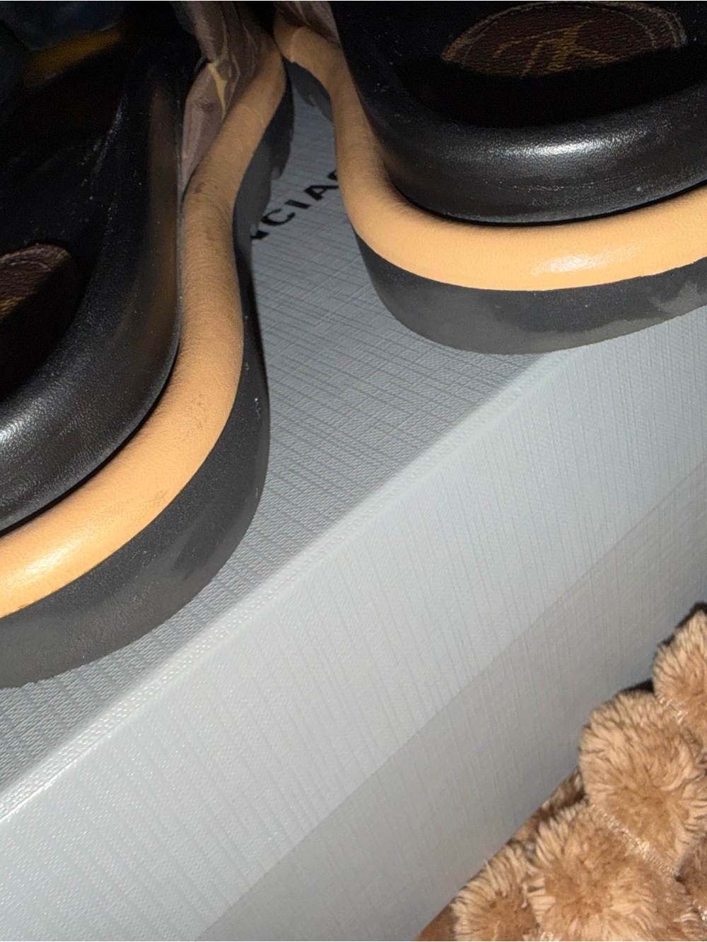 Louis Vuitton Brown and Black Monogram Slide Sandals - Picture 4 of 9